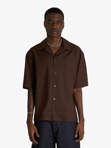 Yes London Regular fit Overhemd in Bruin: voorkant