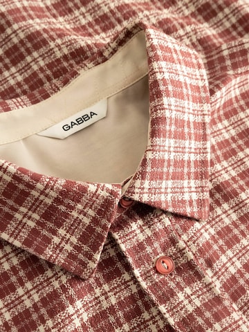 GABBA Comfort Fit Shirt ' sven ' in Rot