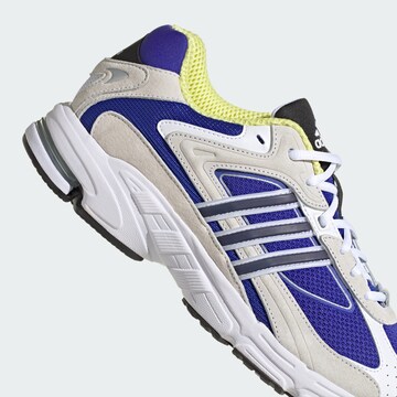 ADIDAS ORIGINALS Matalavartiset tennarit 'Response Cl' värissä valkoinen