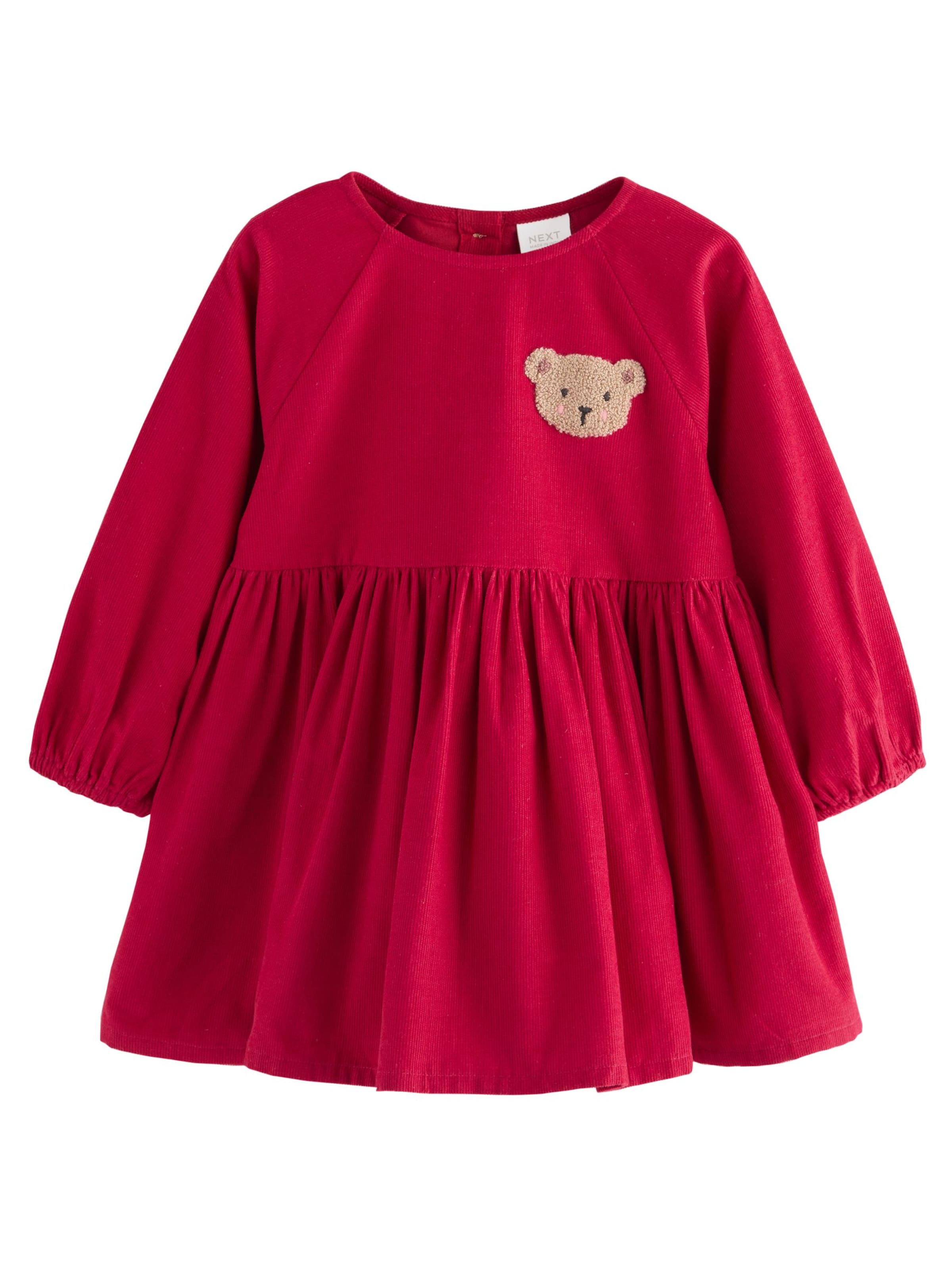 Next Mekko värissä punainen: etupuoli