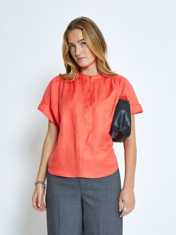 minus Blouse 'Sabbi' in Red: front