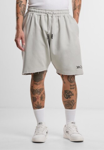 regular Pantaloni di K1X in grigio: frontale