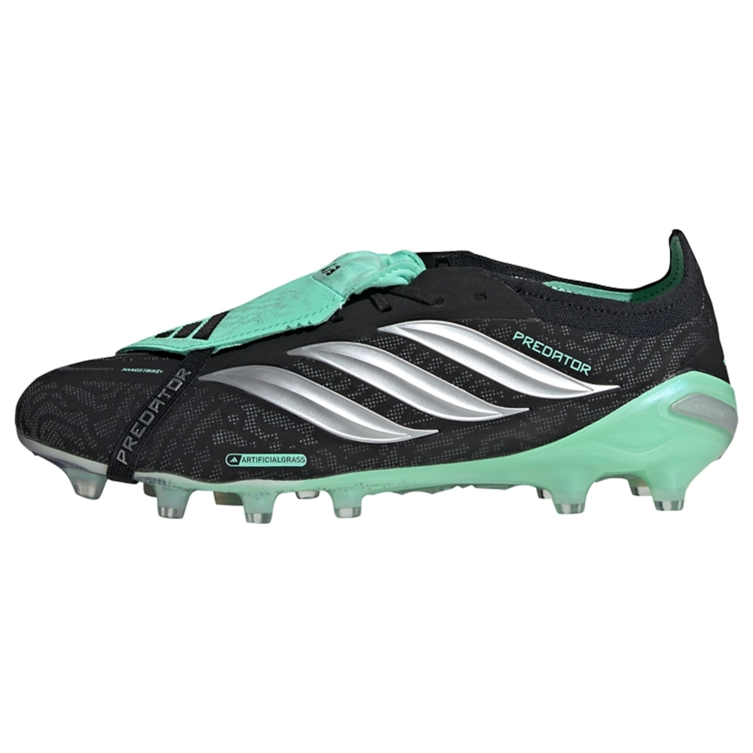 ADIDAS PERFORMANCE Soccer shoe 'Predator Elite' in Black: front