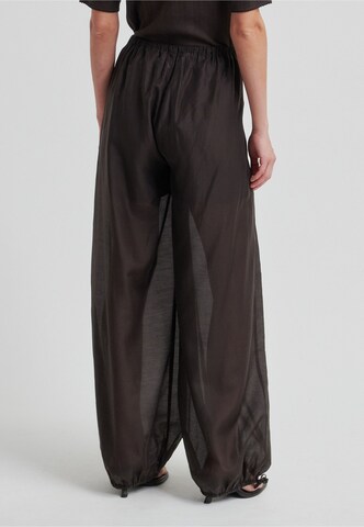 Barrel Pantaloni 'Hidie' di SECOND FEMALE in marrone