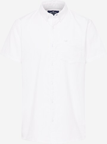 HOLLISTER Button Up Shirt in White: front