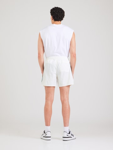 regular Pantaloni 'Adicolor Classics Sprinter' di ADIDAS ORIGINALS in bianco