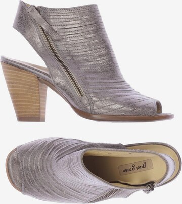 Paul Green Sandals & High-Heeled Sandals in 35 in Grey: front