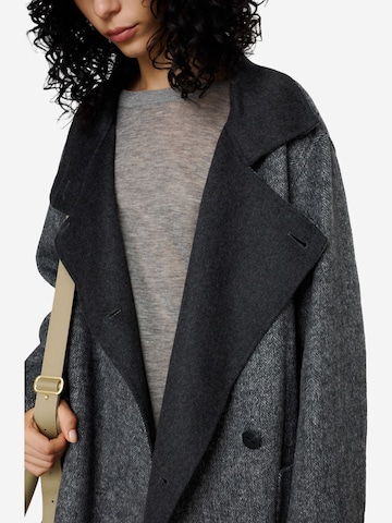 Cappotto di mezza stagione di Adolfo Dominguez in grigio