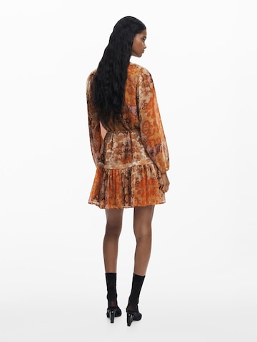Robe Desigual en orange