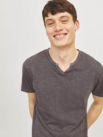 JACK & JONES Regular fit Shirt in Bruin