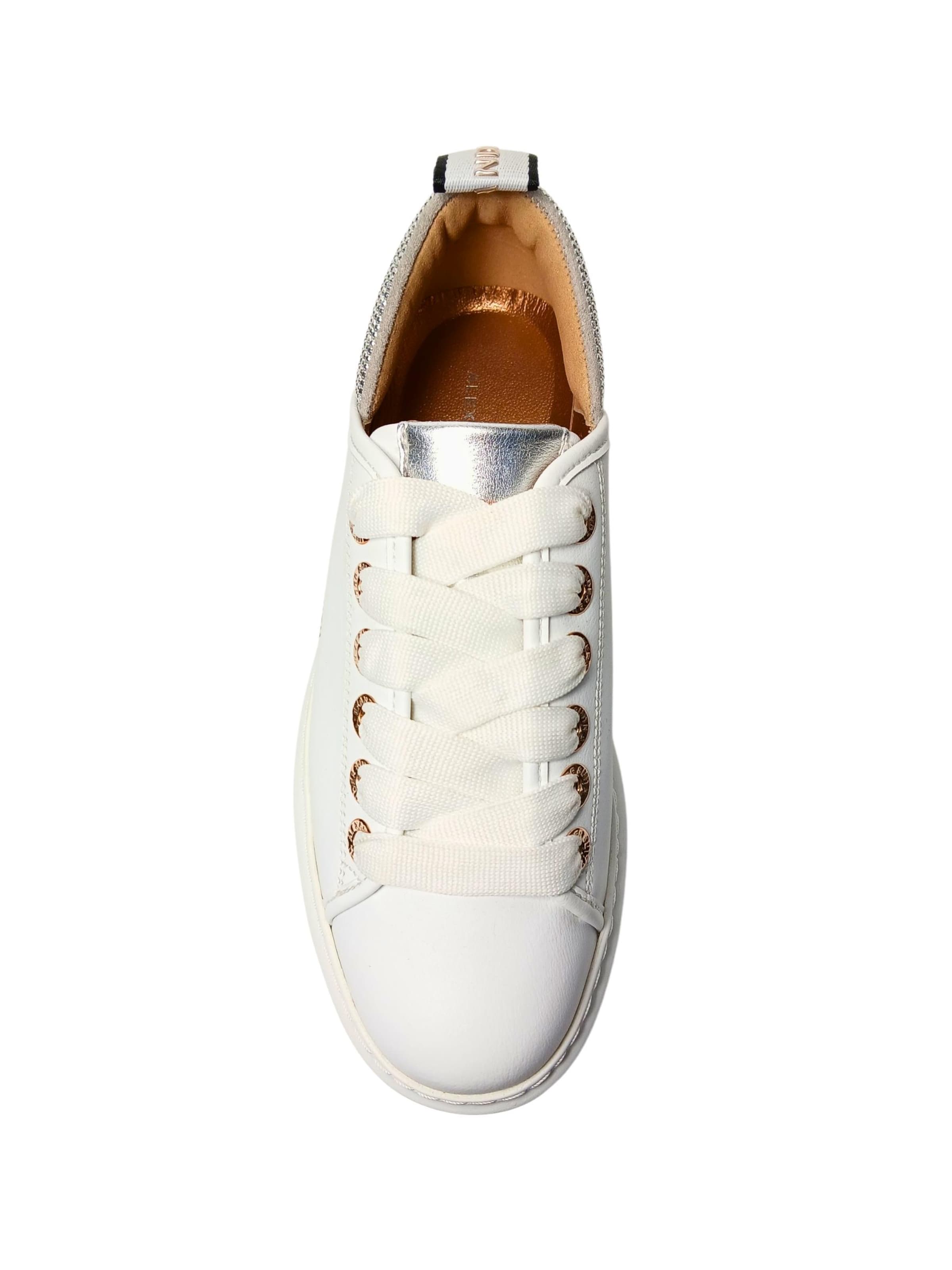 Alexander Smith Sneakers in White