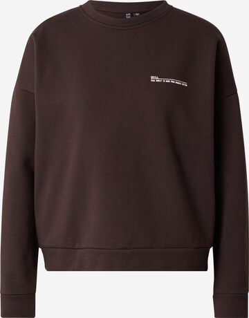 PIECES Sweatshirt 'Kiva' in Brown: front
