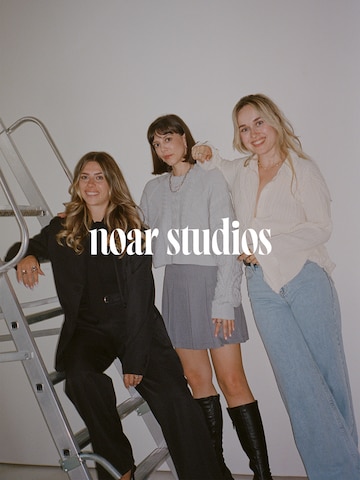 Haut noar studios en noir