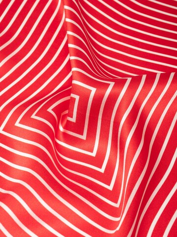 MayTree Scarf 'Seidentuch Zen' in Red