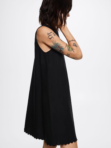 Robe 'Almond' MANGO en noir