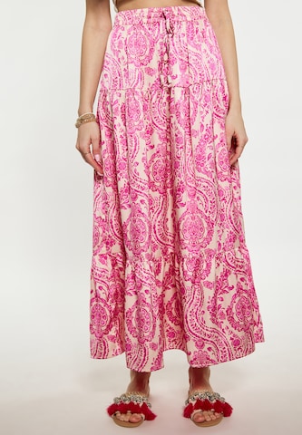 IZIA Skirt in Pink: front