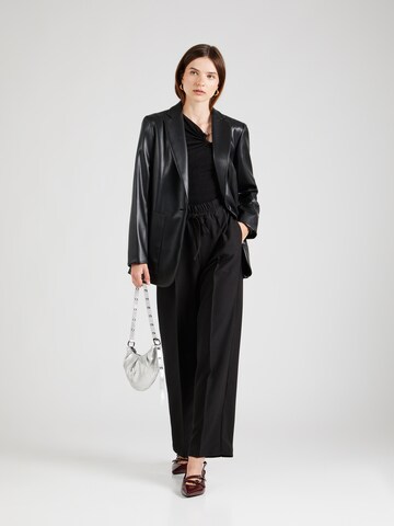 SOAKED IN LUXURY Wide Leg Hose 'Eureka' in Schwarz