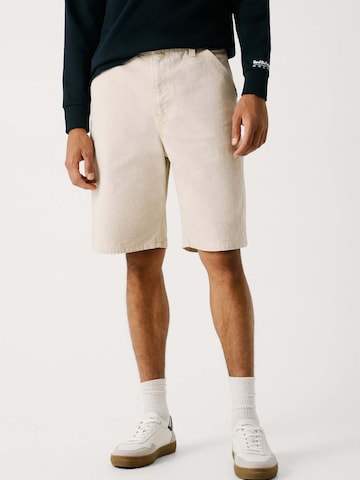 Red Bull Racing x Pepe Jeans Loosefit Broek in Beige: voorkant