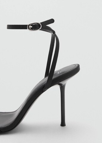 MANGO Sandale 'Celes' in Schwarz