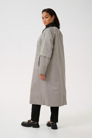 KAFFE CURVE Mantel 'Sanna' in Grau