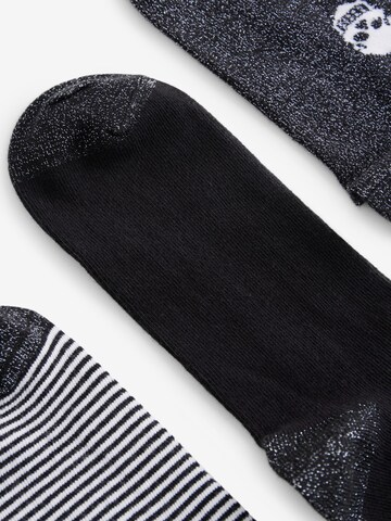 Next Socken in Grau