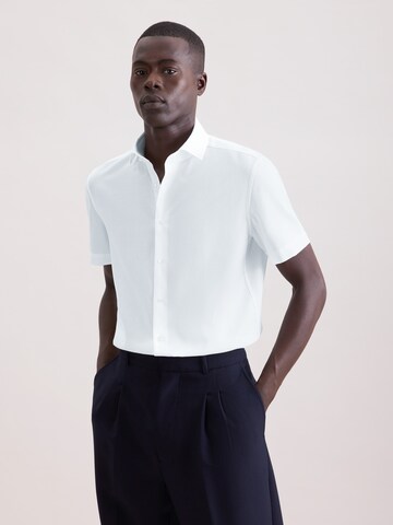 Coupe slim Chemise business SEIDENSTICKER en blanc
