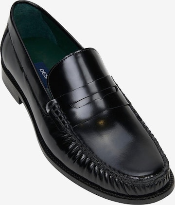 Desa Moccasins 'Slipper' in Black: front