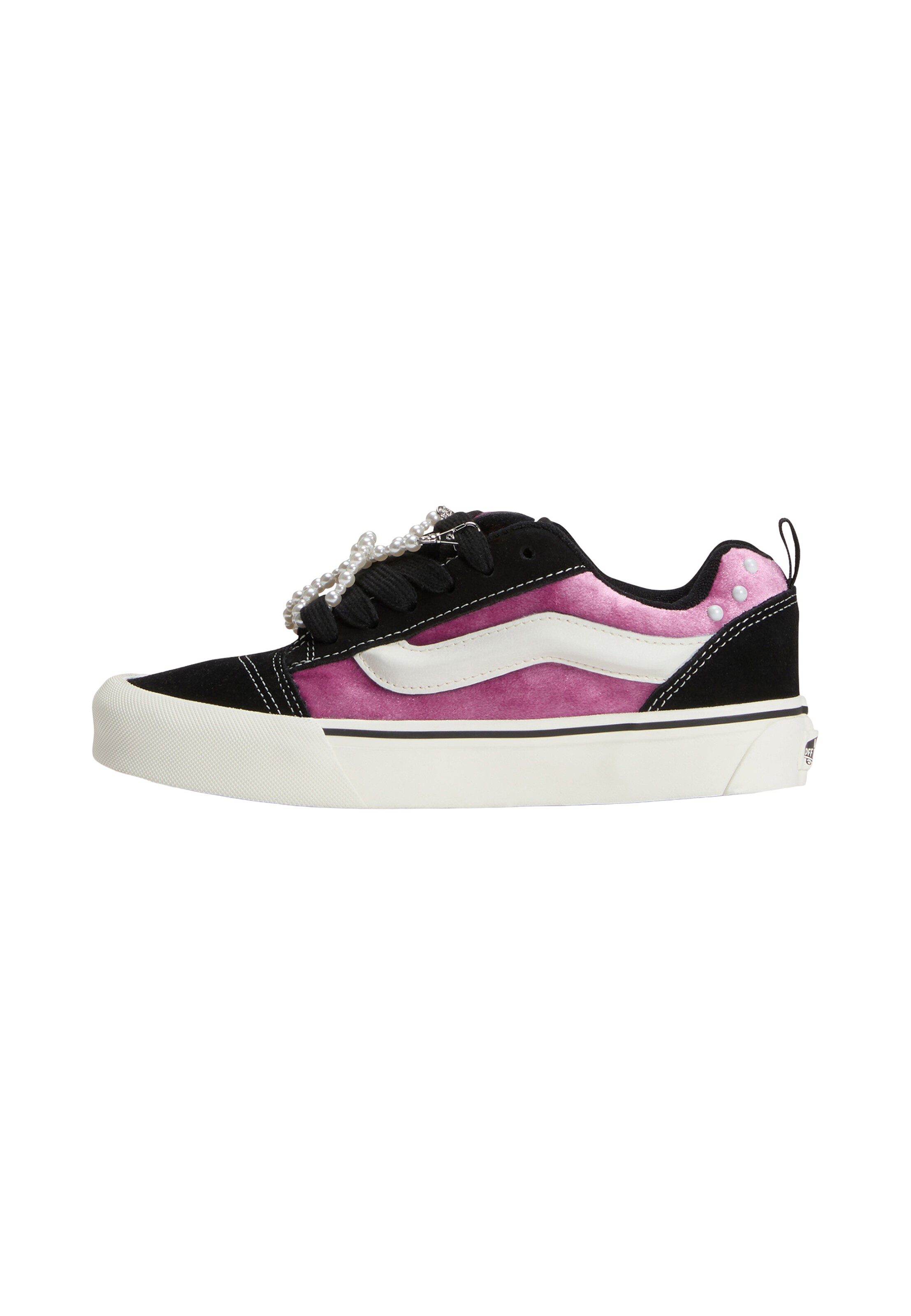 VANS Sneaker 'Knu Skool' in Schwarz: Vorderseite