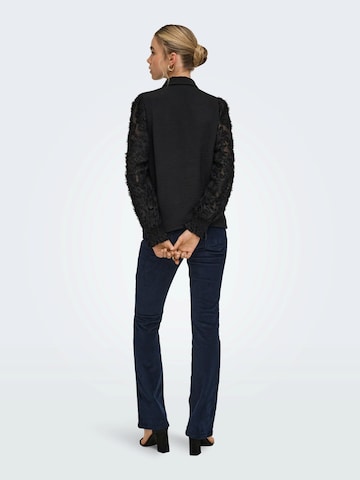 ONLY - Blusa 'ONLMETTE' en negro