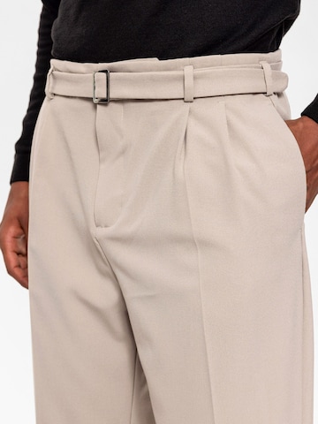 Antioch Slim fit Trousers with creases in Beige