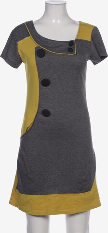 Smashed Lemon Dress in L in Yellow: front