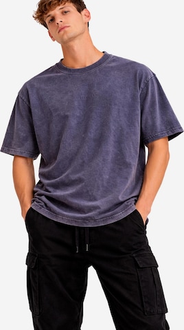 A Question Of (AQO) Bluser & t-shirts 'Ozzy Tee Acid' i lilla: forside