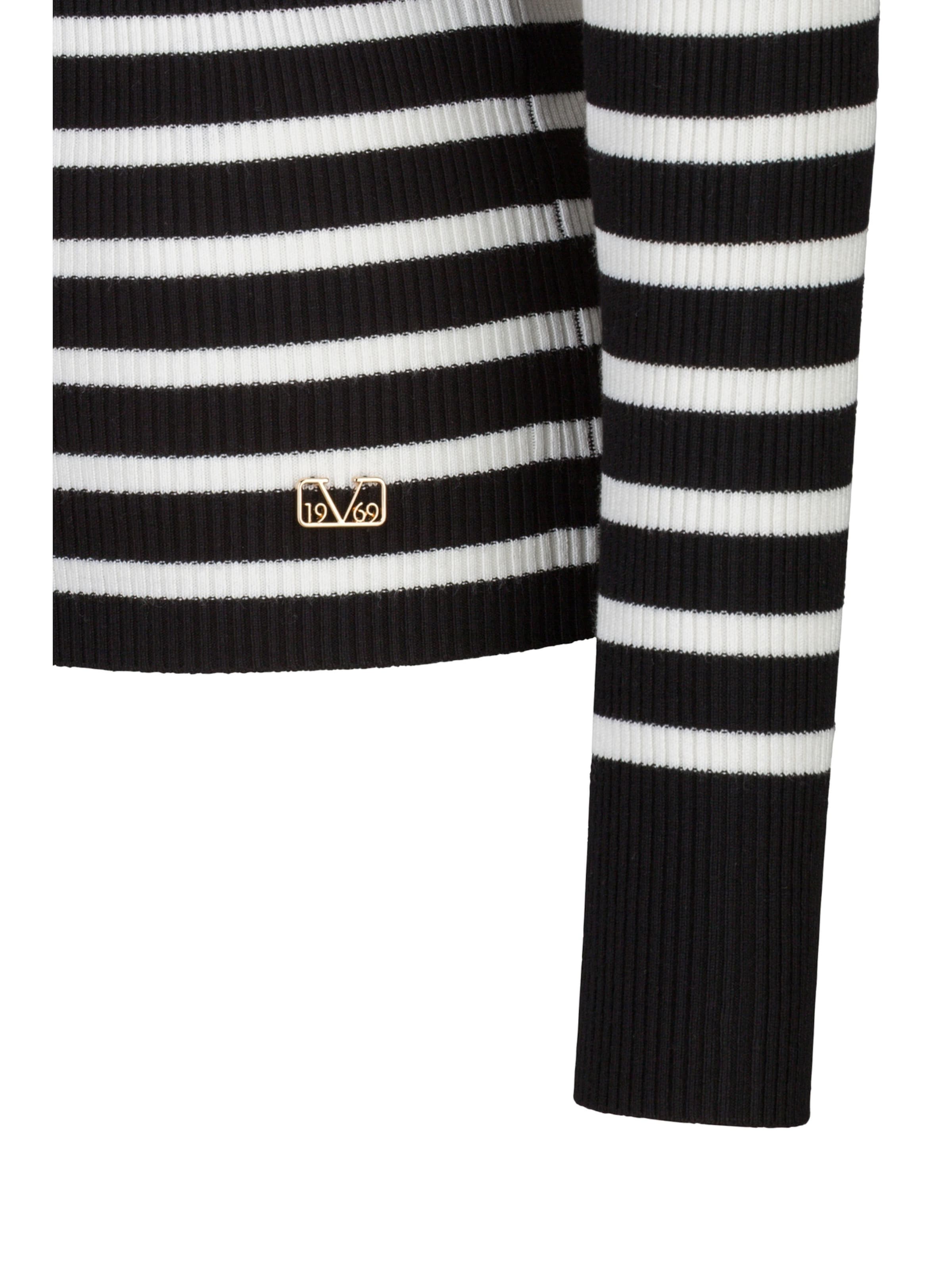 19V69 ITALIA Sweater in Black