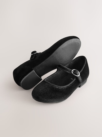 Next Ballerina in Schwarz