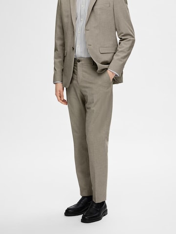 SELECTED HOMME - regular Pantalón de pinzas 'Liam' en marrón: frente