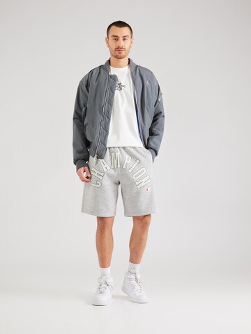 Champion Authentic Athletic Apparel Loosefit Kalhoty – šedá