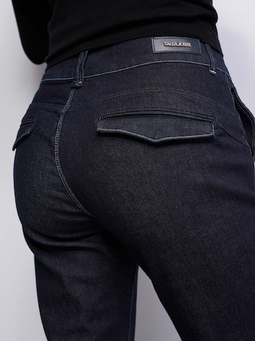 Salsa Jeans Flared Chino in Blauw