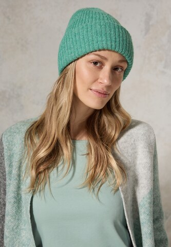 CECIL Beanie in Green: front