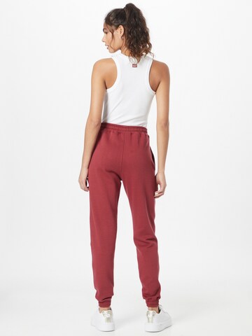 Tapered Pantaloni de la Public Desire pe roșu