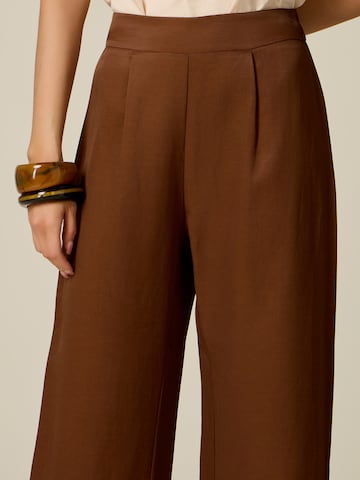 Baggy Pantaloni di oltre in marrone