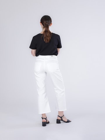 CAFè NOIR Regular Jeans in Wit