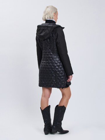 Influencer Between-Seasons Parka in Black