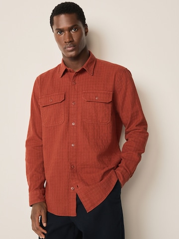 Next Средняя посадка Рубашка в Коричневый: спереди