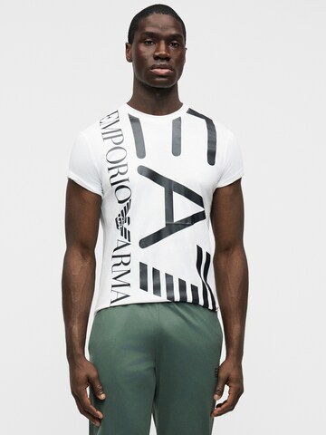 EA7 Emporio Armani Μπλουζάκι σε λευκό: μπροστά