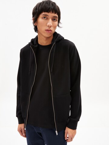 ARMEDANGELS Zip-Up Hoodie 'Gaaston' in Black: front