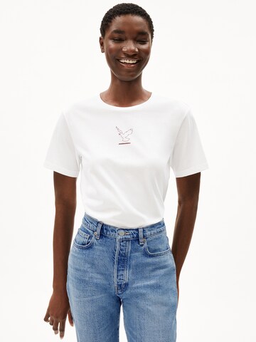 ARMEDANGELS Shirt ' NESTLING ' in Wit: voorkant