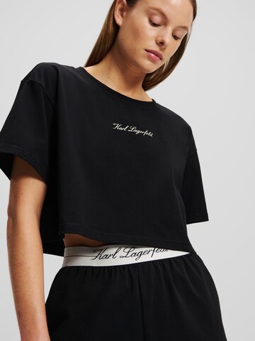 Pijama de la Karl Lagerfeld pe negru