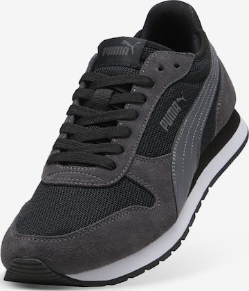 PUMA Sneakers laag in Zwart: voorkant