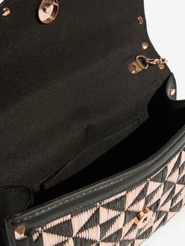 Clutch de la Lipsy pe negru