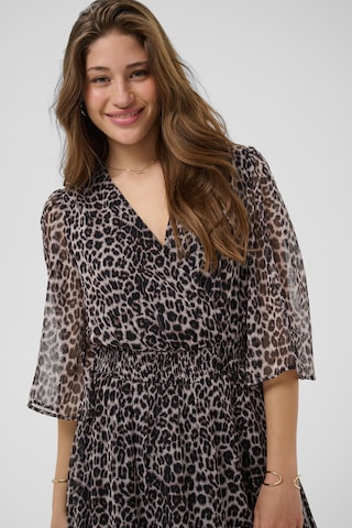 Robe 'Yuna' Cream en marron